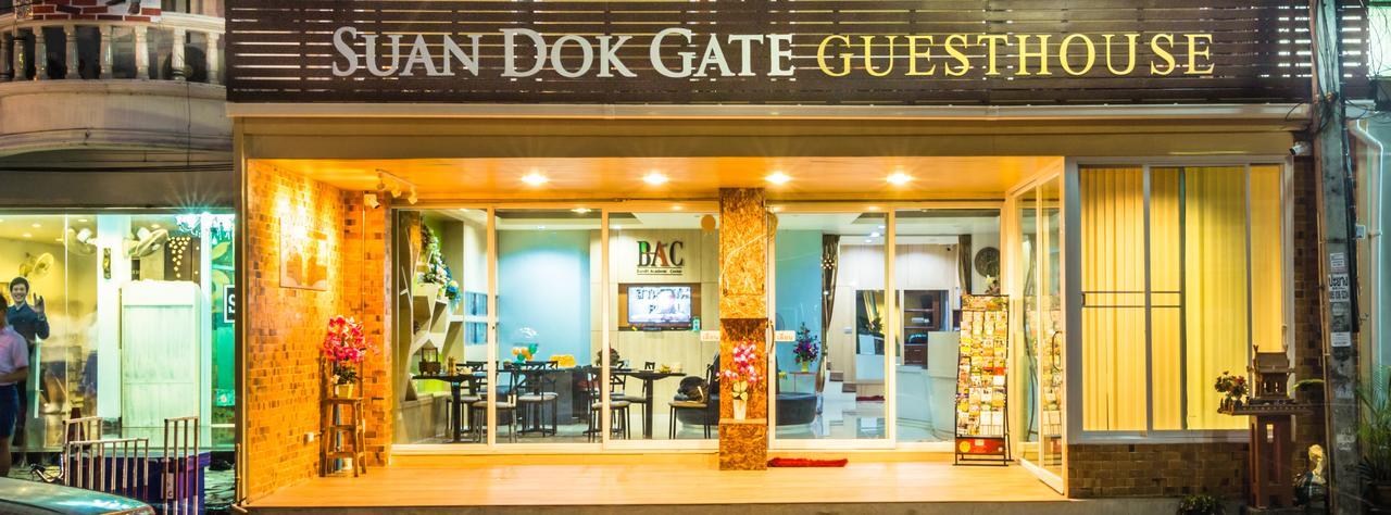 Suan Dok Gate Guesthouse Chiang Mai Zewnętrze zdjęcie