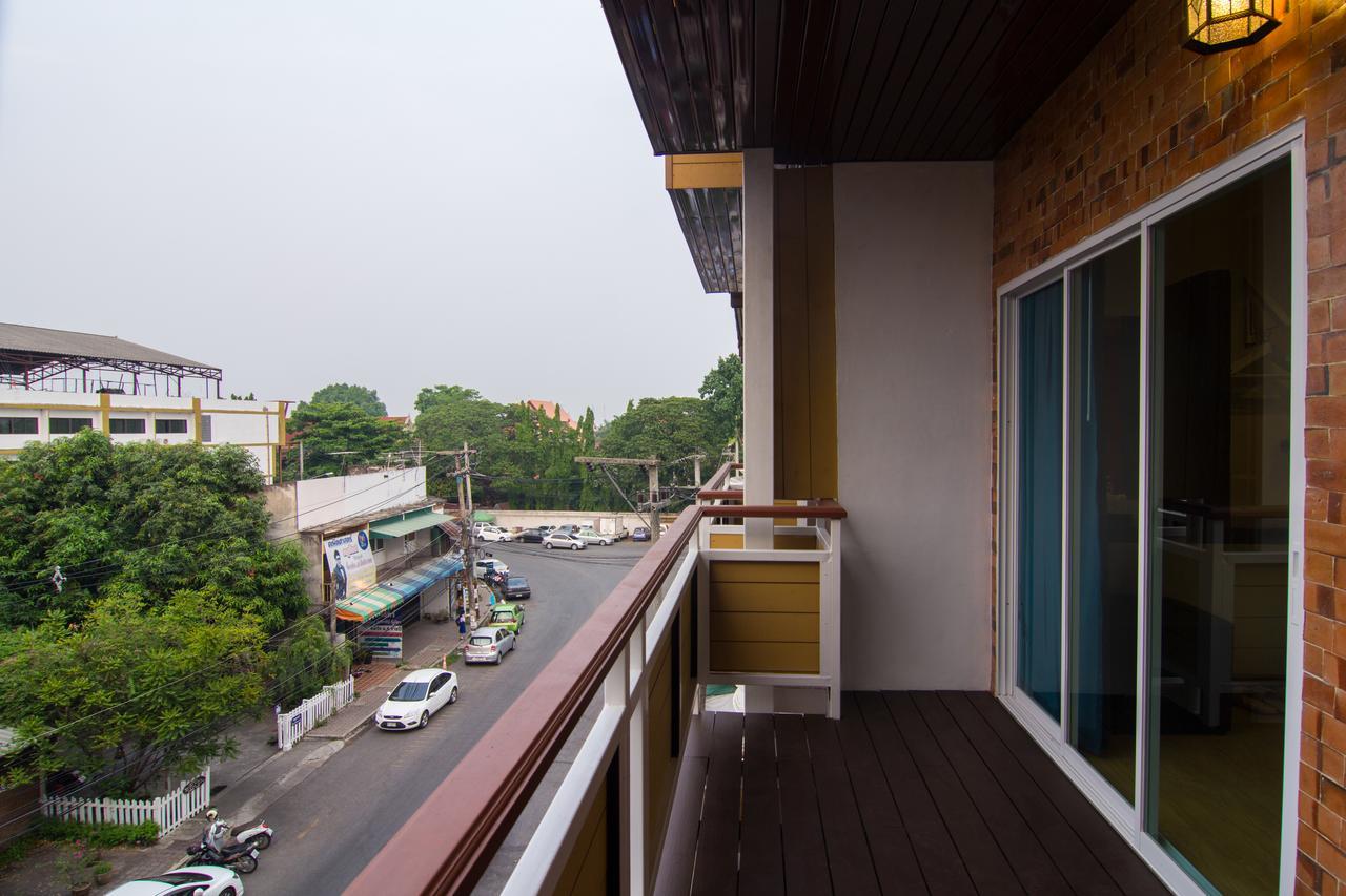 Suan Dok Gate Guesthouse Chiang Mai Zewnętrze zdjęcie