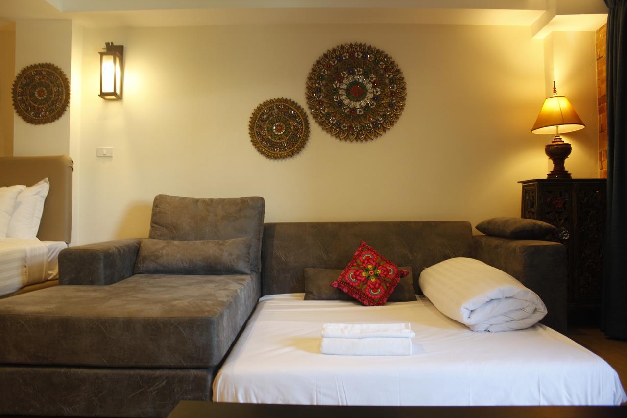 Suan Dok Gate Guesthouse Chiang Mai Zewnętrze zdjęcie